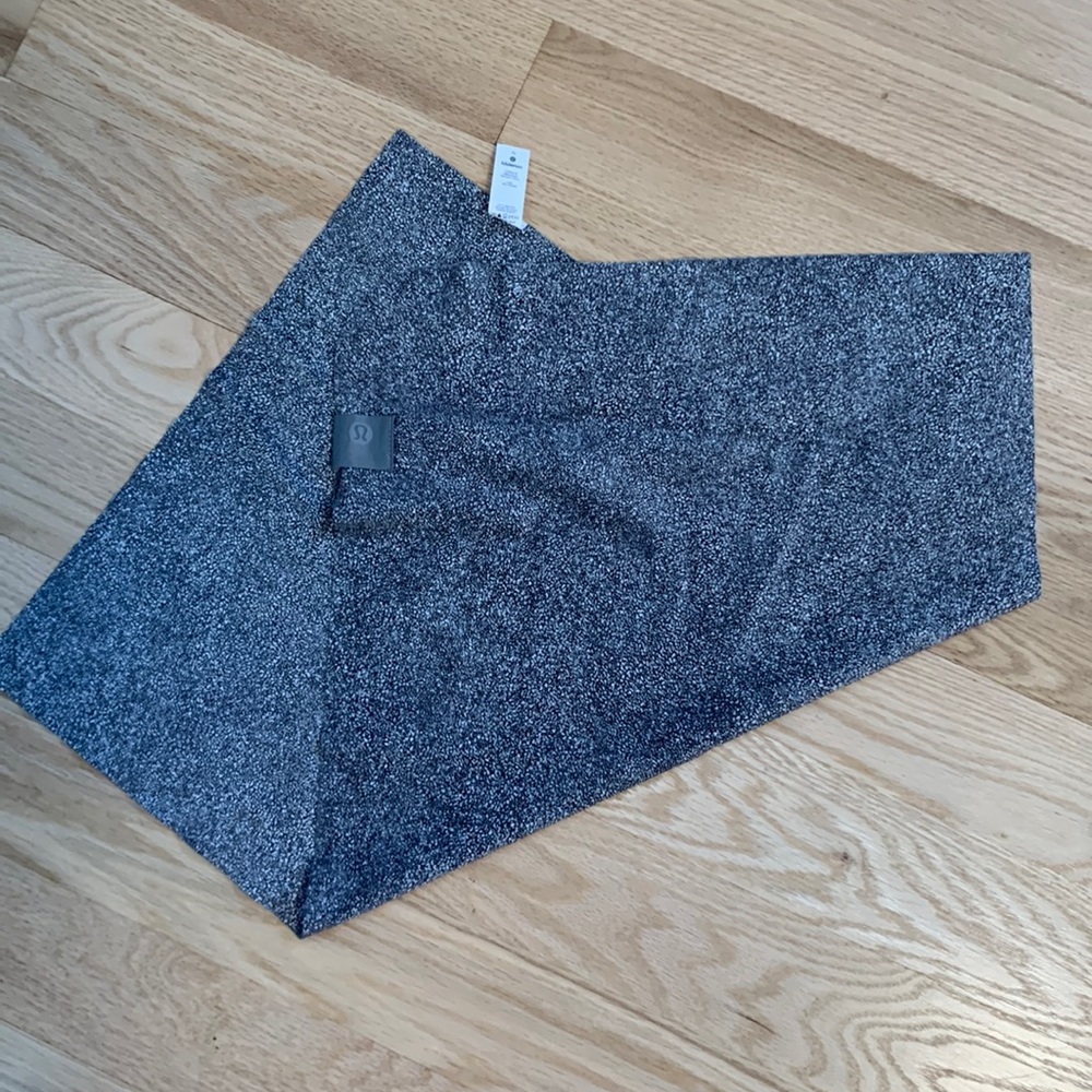 LULULEMON microfibre towel